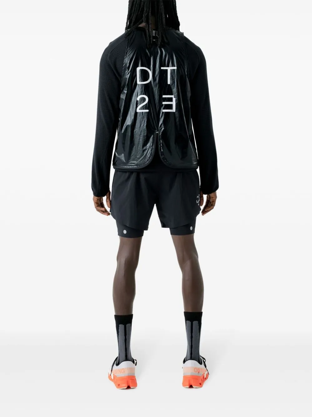DT2 vest