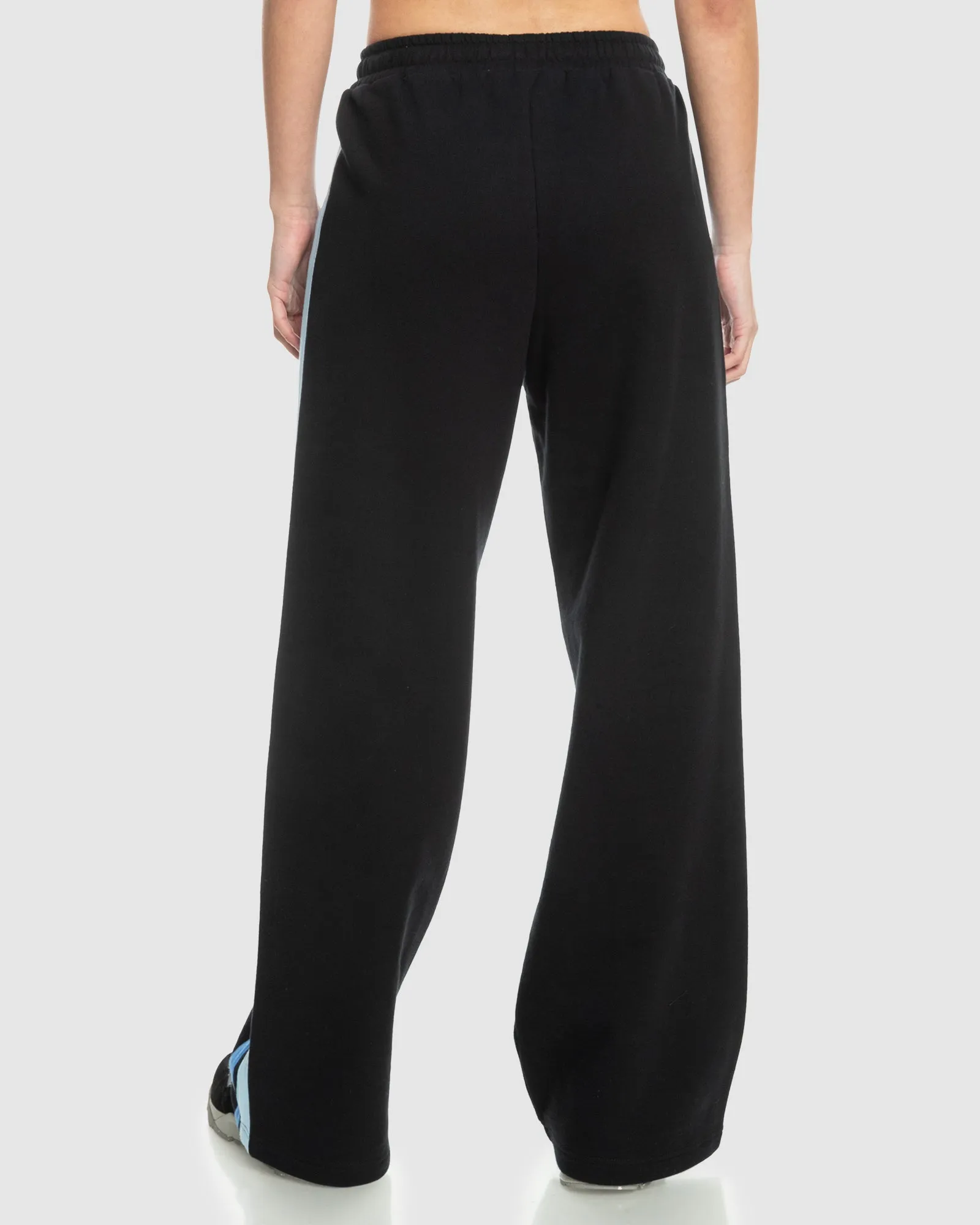 ESSENTIAL ENERGY BAND WIDE LEG