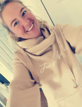 Nude 'The Hide' Snug Neck