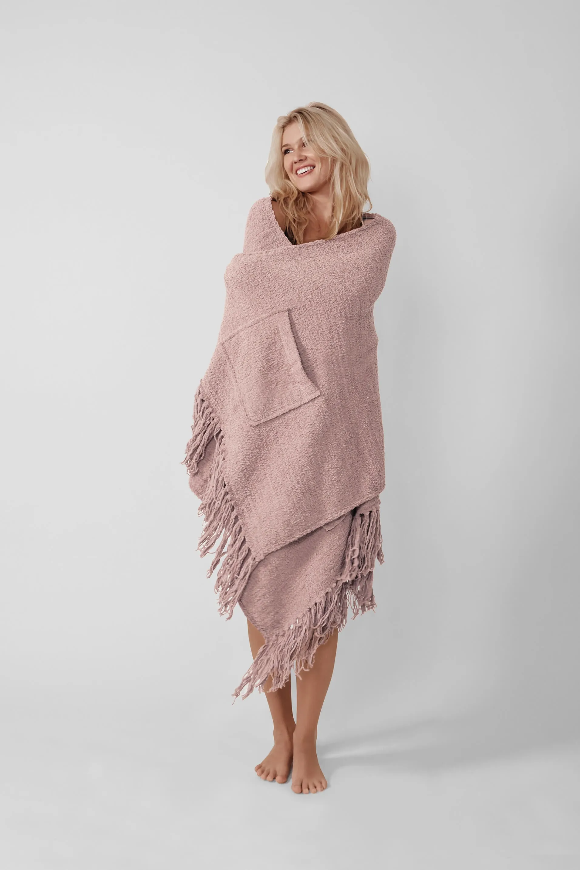 Snug Fringed Wrap