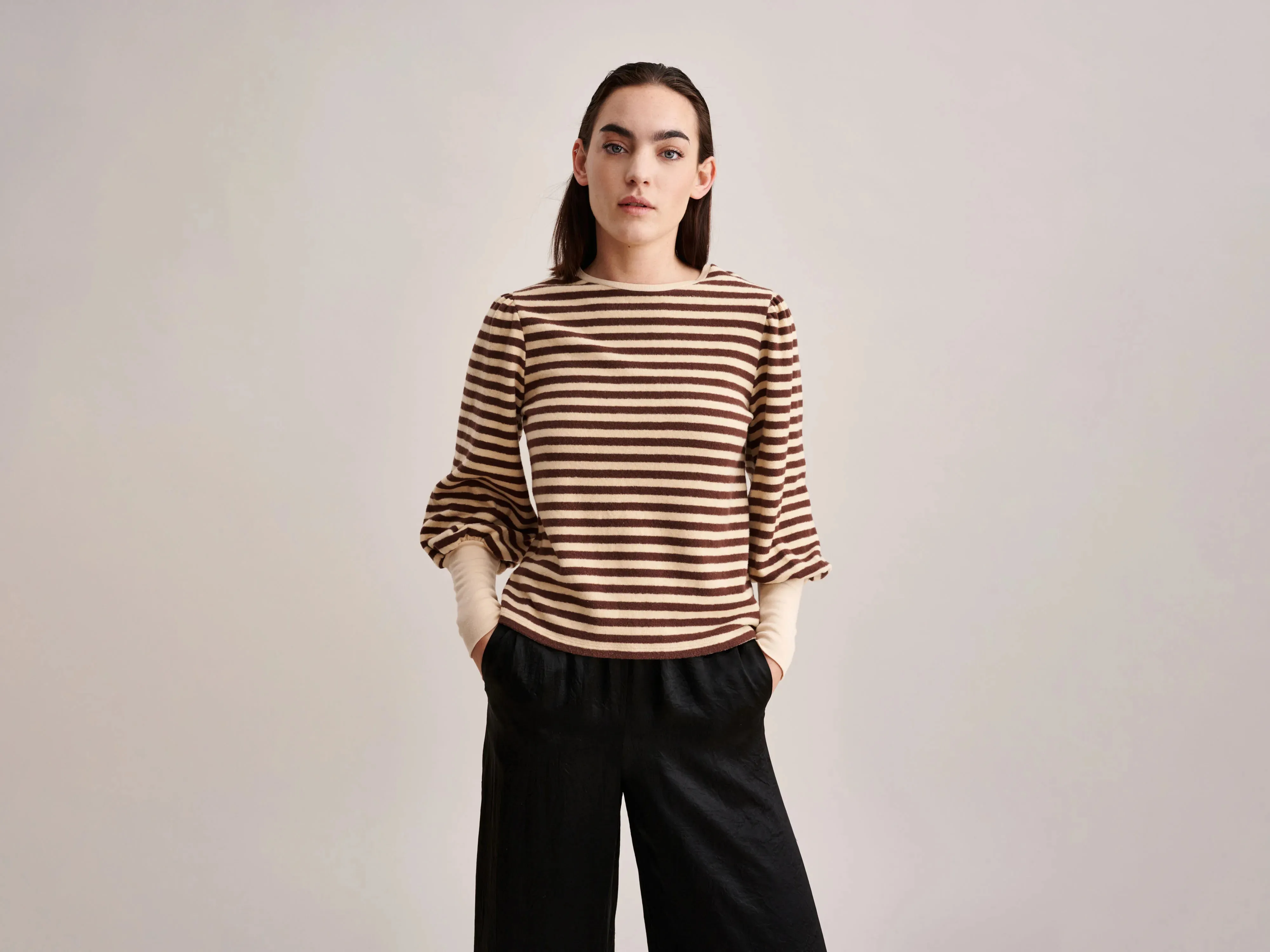 Vidoum T-Shirt (232 / W / STRIPE A)